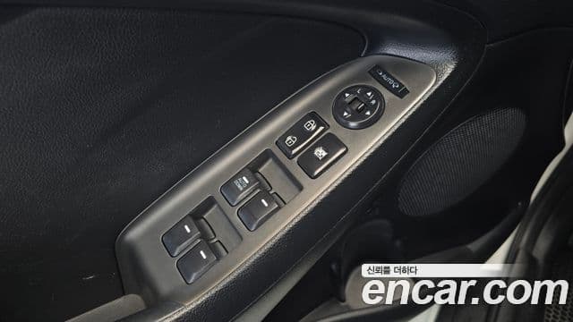 Kia K3 Deluxe, 2015 19