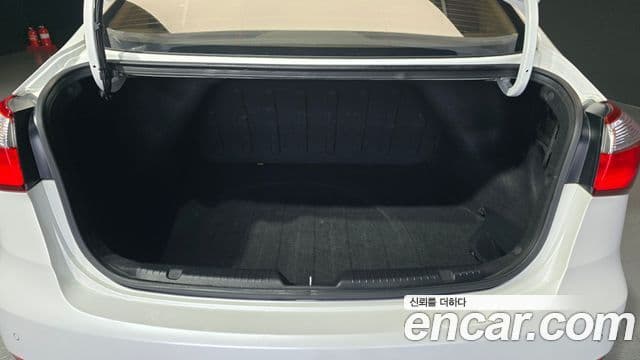 Kia K3 Deluxe, 2015 20