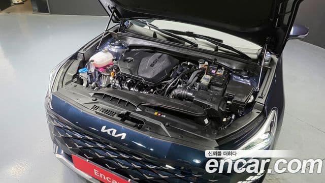 Kia K8 Signature, 2023 6