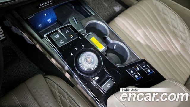 Kia K8 Signature, 2023 9