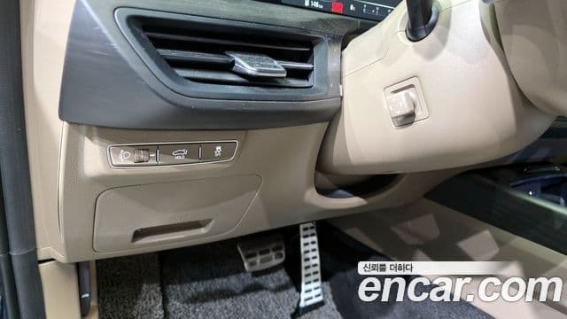 Kia K8 Signature, 2023 14