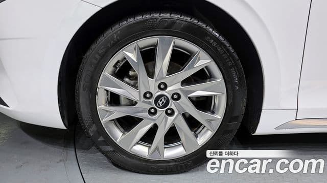 Hyundai The / новый New Grandeur IG гибрид Calligraphy, 2021 все фото