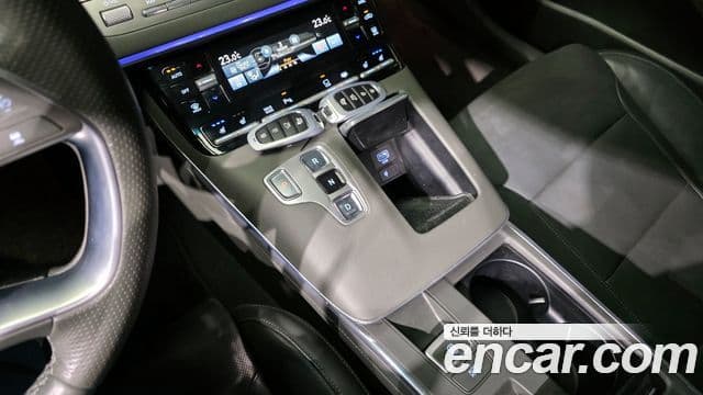 Hyundai The / новый New Grandeur IG гибрид Calligraphy, 2021 9