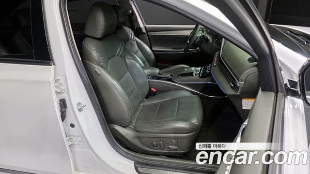 Hyundai The / новый New Grandeur IG гибрид Calligraphy, 2021 12