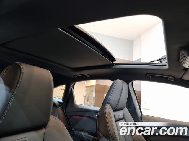 Audi Q4 e-Tron (F4) 45 Premium Sportback, 2025 12