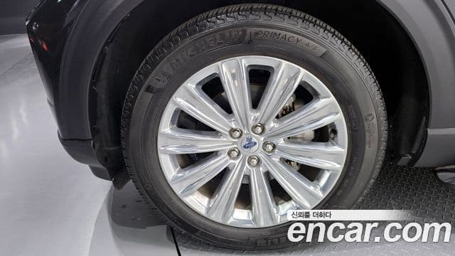 Ford Explorer 6세대 2.3 Limited 4WD, 2022 все фото