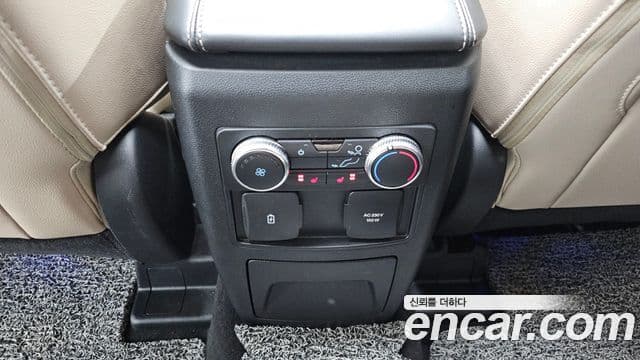 Ford Explorer 6세대 2.3 Limited 4WD, 2022 18