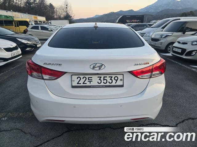 Hyundai Avante MD Luxury, 2012 все фото