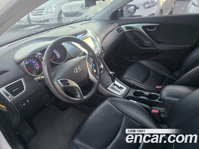 Hyundai Avante MD Luxury, 2012 10