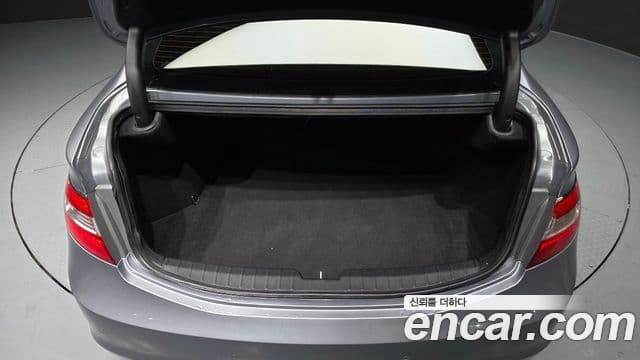 Hyundai Grandeur HG Premium, 2015 20