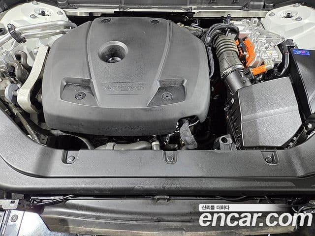 Volvo XC60 2세대 T8 Inscription, 2021 19