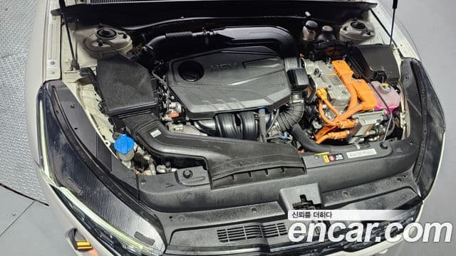 Kia K5 гибрид 3세대 Prestige, 2023 6