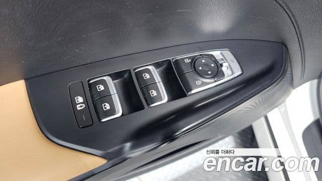 Kia K5 гибрид 3세대 Prestige, 2023 15