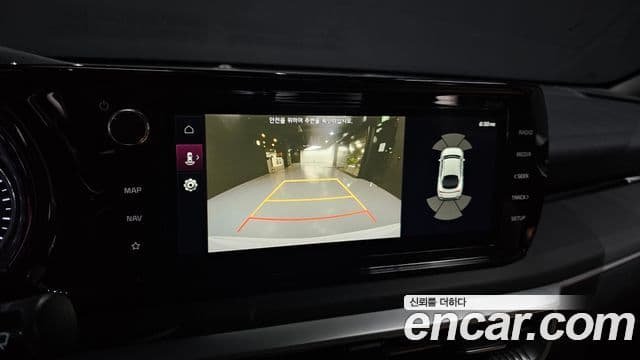 Kia K5 гибрид 3세대 Prestige, 2023 17