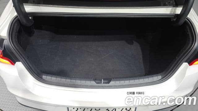 Kia K5 гибрид 3세대 Prestige, 2023 20