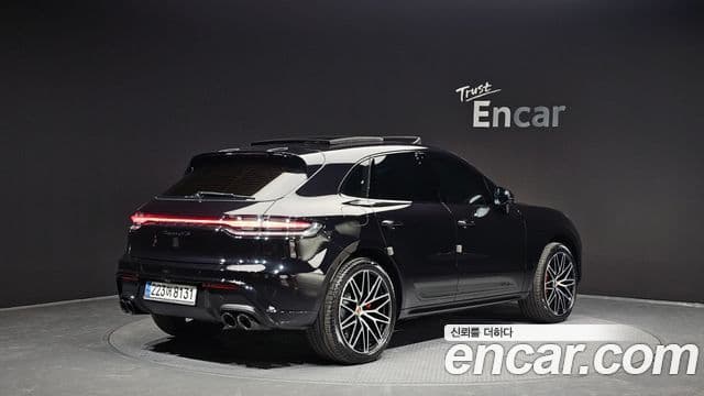 Porsche Macan 95B, 2024 2