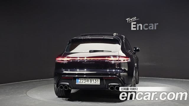 Porsche Macan 95B, 2024 4
