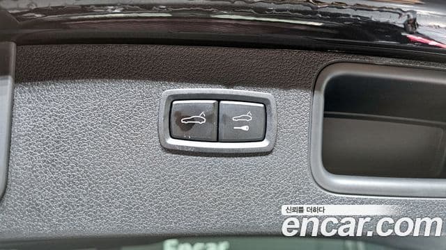 Porsche Macan 95B, 2024 20