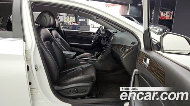 Hyundai LF Sonata 2.0 Smart, 2015 11