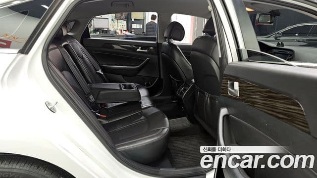 Hyundai LF Sonata 2.0 Smart, 2015 12