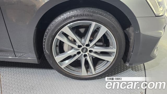 Audi A6 (C8) Premium, 2021 все фото