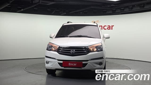 KG모빌리티(SsangYong) Korando 투리스모 4WD Extreme 9인승, 2015 3