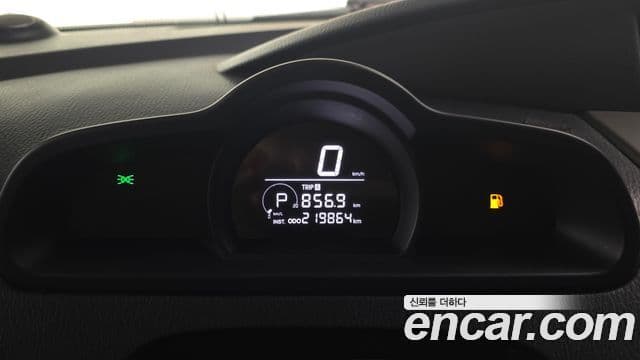 KG모빌리티(SsangYong) Korando 투리스모 4WD Extreme 9인승, 2015 8