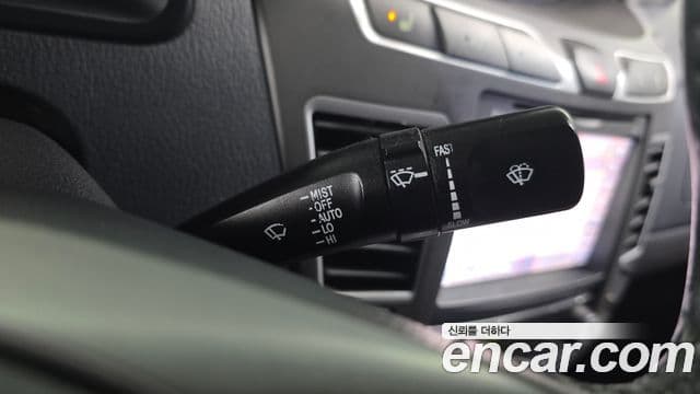 KG모빌리티(SsangYong) Korando 투리스모 4WD Extreme 9인승, 2015 18