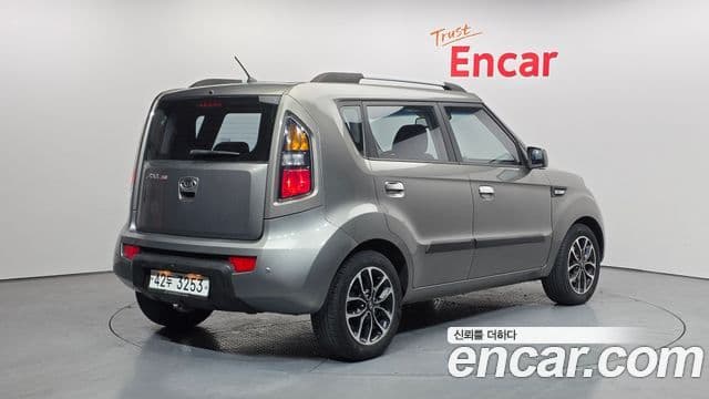 Kia Soul топовая версия, 2010 2