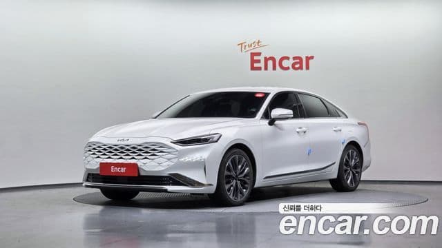 Kia K8 Signature, 2023 1