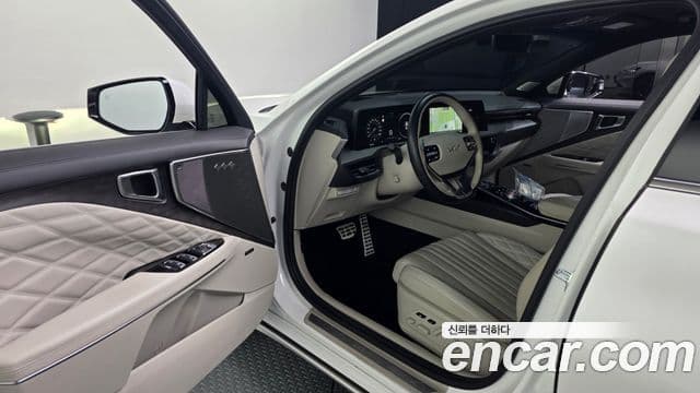 Kia K8 Signature, 2023 10