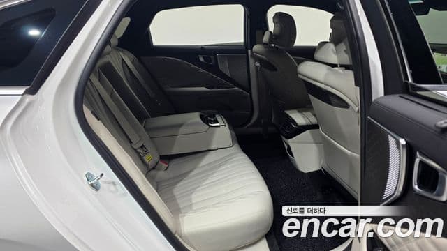 Kia K8 Signature, 2023 12