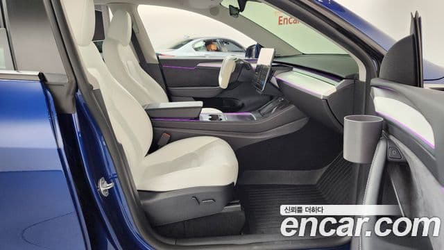 Tesla модель Y, 2024 11