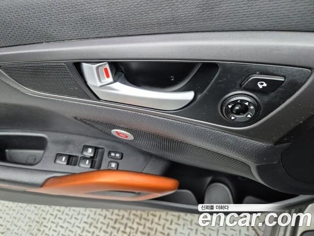 Hyundai The / новый New Veloster 1.6 турбо D Spec, 2016 17