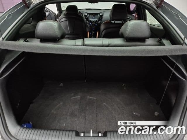 Hyundai The / новый New Veloster 1.6 турбо D Spec, 2016 18