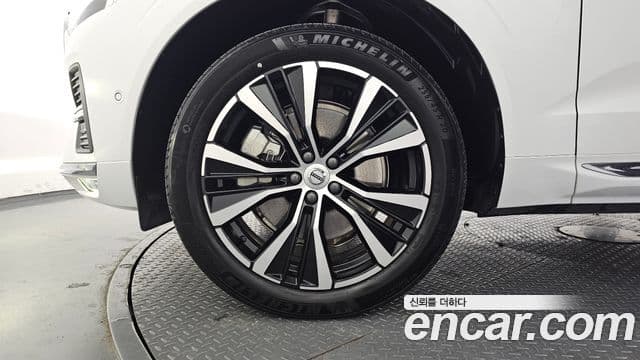 Volvo XC60 2세대 B6 Ultimate Bright, 2024 все фото