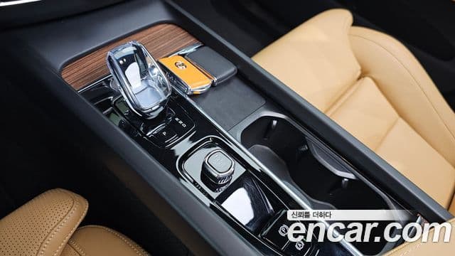 Volvo XC60 2세대 B6 Ultimate Bright, 2024 9