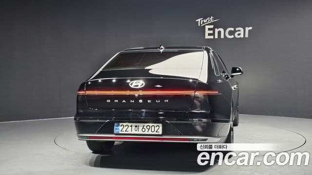 Hyundai Grandeur гибрид (GN7) Exclusive, 2024 4