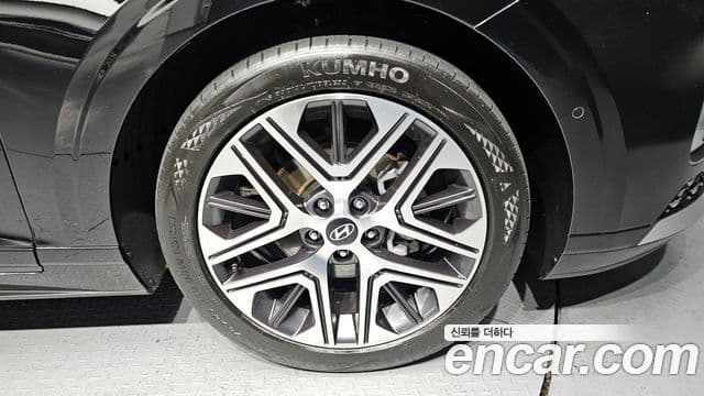 Hyundai Grandeur гибрид (GN7) Exclusive, 2024 все фото