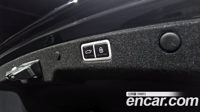 Hyundai Grandeur гибрид (GN7) Exclusive, 2024 20