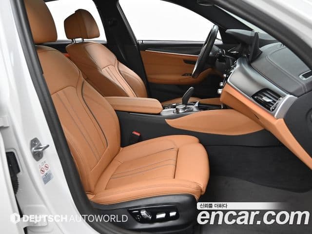 BMW 5시리즈 (G30) 520i M Sport, 2023 10