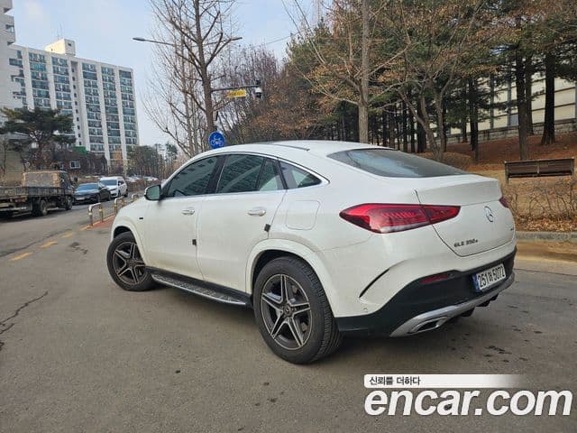 Mercedes-Benz GLE-класс W167 GLE350e 4MATIC купе, 2021 4