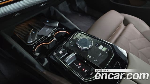 BMW 5시리즈 (G60) 523d M Sport, 2025 9