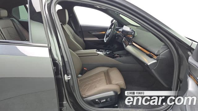BMW 5시리즈 (G60) 523d M Sport, 2025 11