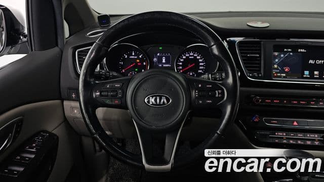Kia All New Carnival Prestige, 2018 13
