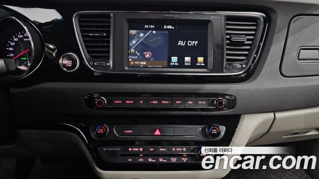 Kia All New Carnival Prestige, 2018 14