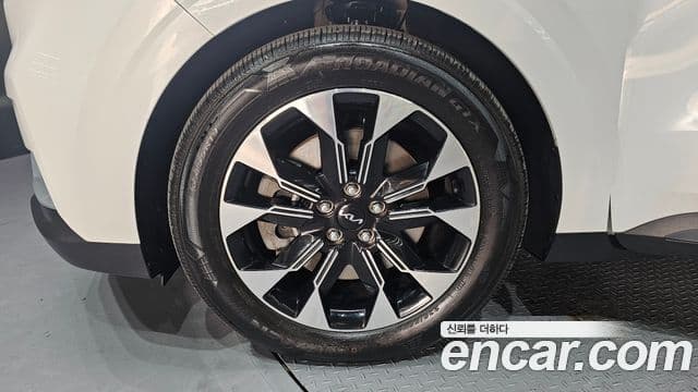 Kia Carnival 4세대 Prestige, 2023 все фото