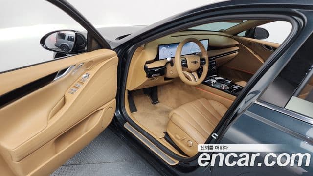 Genesis G80 (RG3) бензин 2.5 турбо 2WD, 2025 10