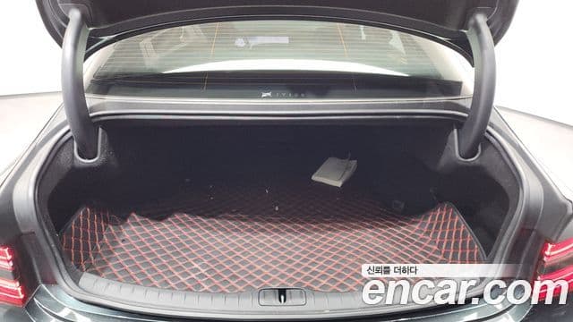 Genesis G80 (RG3) бензин 2.5 турбо 2WD, 2025 20