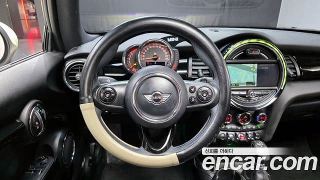 Mini Cooper 3세대, 2014 13